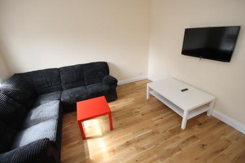 Lucas Street, Woodhouse, Leeds, LS6 2JD