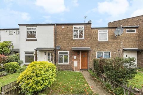 7 Lych Gate Walk, Hayes, UB3 2NN