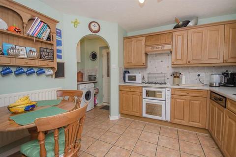 7 Applin Green, Emersons Green, Bristol, BS16 7ES