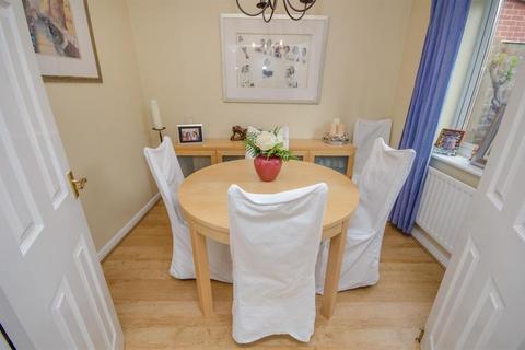 7 Applin Green, Emersons Green, Bristol, BS16 7ES