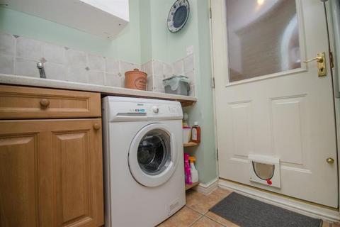 7 Applin Green, Emersons Green, Bristol, BS16 7ES