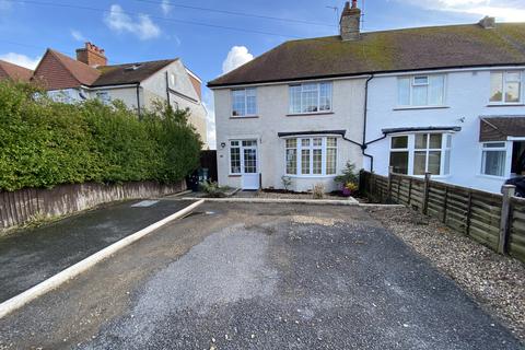 82 Cavalry Crescent, Eastbourne, BN20 8RN