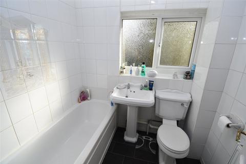 80 Blackthorn Road, Houghton Regis, Dunstable, LU5 5JP