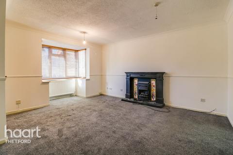 38 Canons Close, Thetford, IP24 3PW