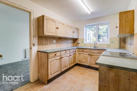 38 Canons Close, Thetford, IP24 3PW