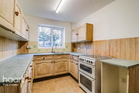 38 Canons Close, Thetford, IP24 3PW