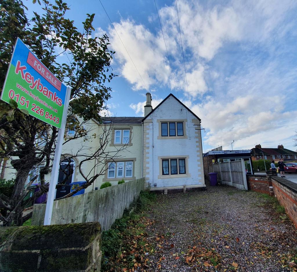 Almonds Green, Liverpool, Merseyside... 3 bed terraced house £155,000