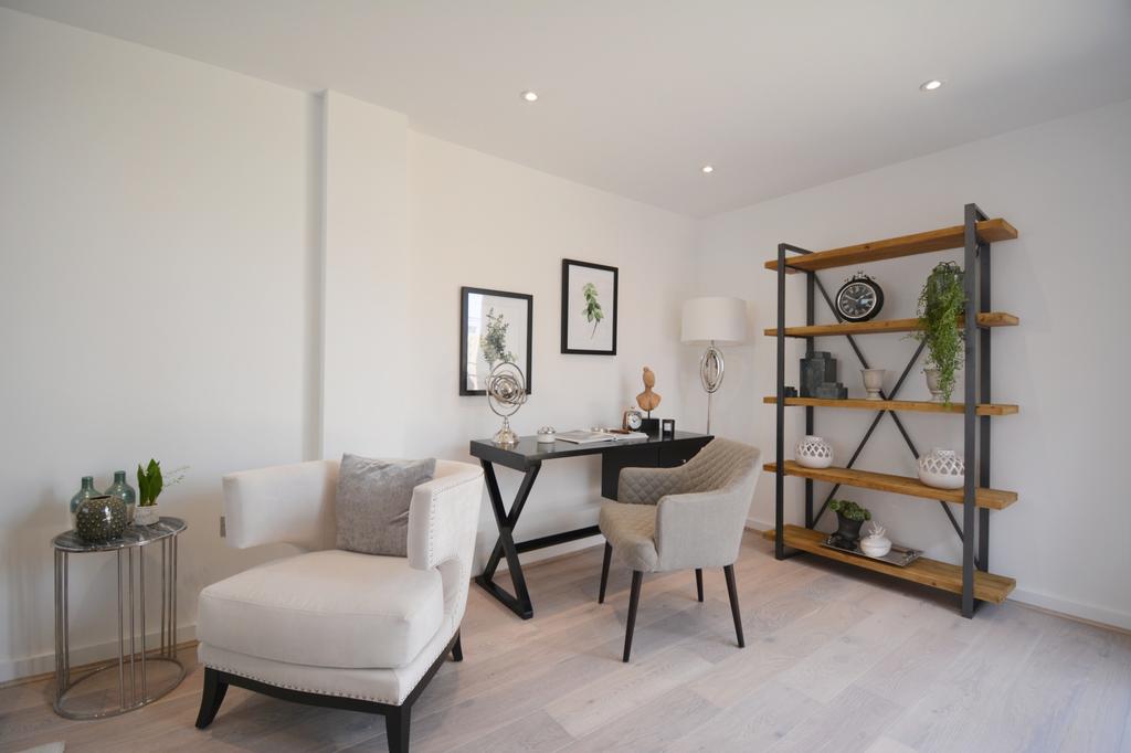 Waldeck Road, London, W13 2 bed bungalow £2,392 pcm (£552 pw)