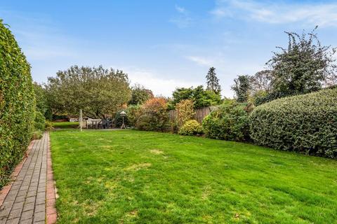 87 Hayes Road, Bromley, BR2 9AE