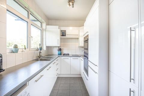 71 Thornton Gardens, London, SW12 0LQ