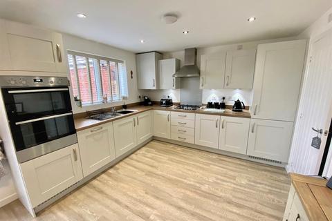 36 Brunel Road, Cam, Dursley, GL11 5DE