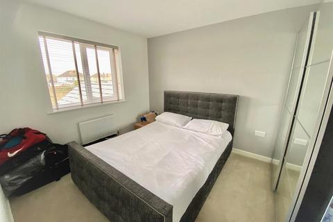 36 Brunel Road, Cam, Dursley, GL11 5DE