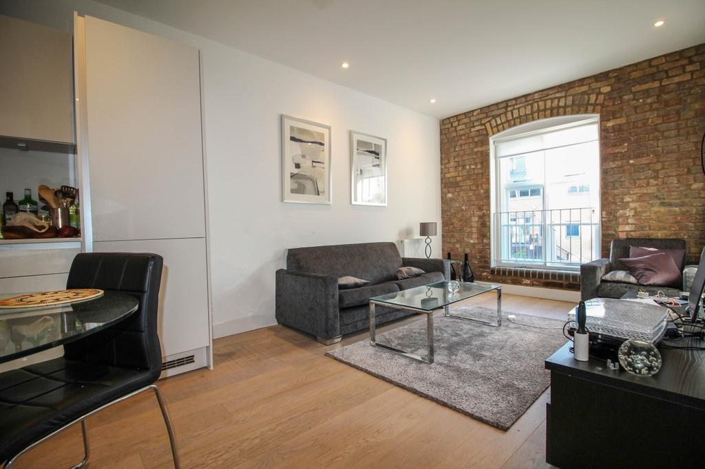 Paisley Court, Royal Quay, Limehouse E14 2 bed apartment £470,000