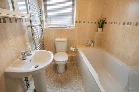 87 Welham Grove, Retford, DN22 6TZ