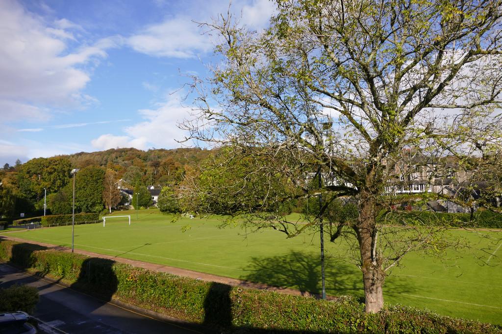 Front Outlook