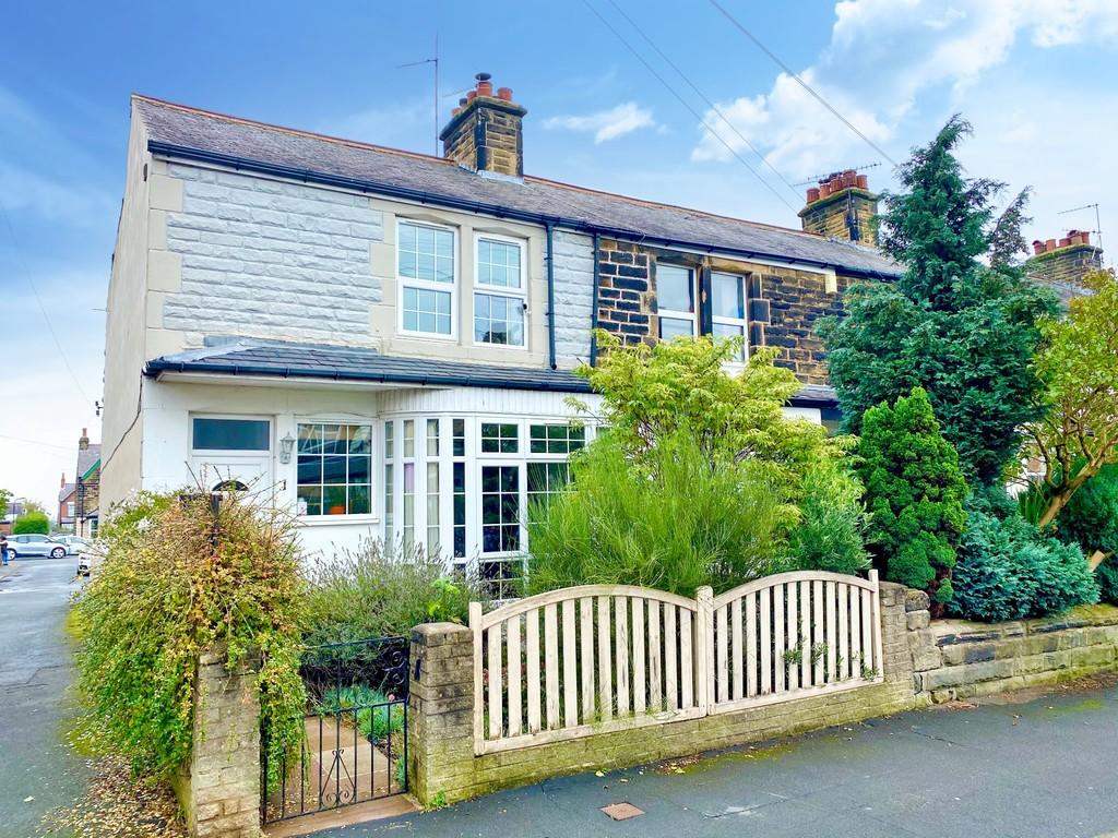 Cecil Street, Harrogate 3 bed end of terrace house £250,000