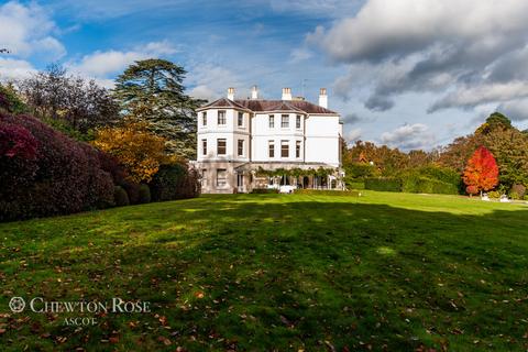 Flat E, Kings Ride House Prince Albert Drive, Ascot, SL5 8AQ