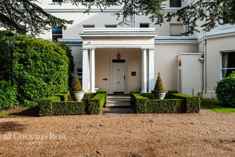 Flat E, Kings Ride House Prince Albert Drive, Ascot, SL5 8AQ