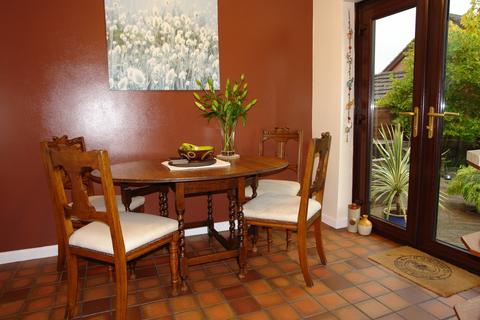 507 Broadway, Chadderton, Oldham, OL9 9NR