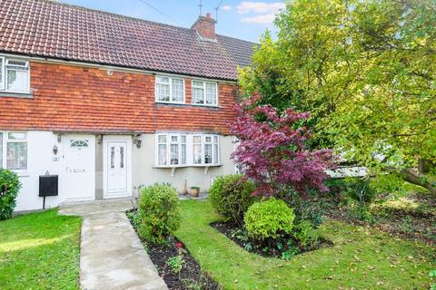 3 Knockholt Road, Halstead, Sevenoaks, TN14 7ET