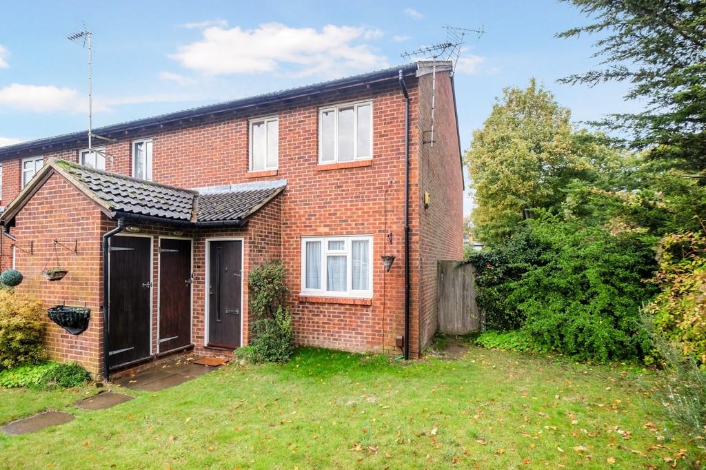 Taylor Close, Orpington 1 bed ground floor flat £265,000