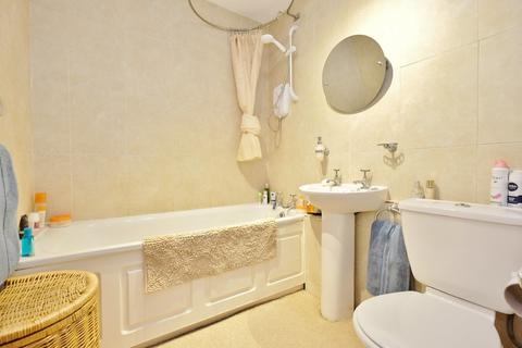 23 Taylor Close, Orpington, BR6 9UH