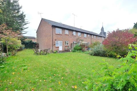 23 Taylor Close, Orpington, BR6 9UH