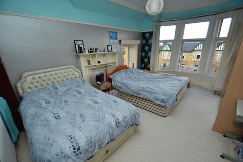 31 Berwick Drive, Glasgow, G52 3EP