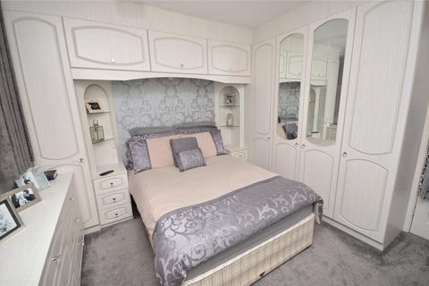 211 Bodmin Crescent, Leeds, LS10 4NE