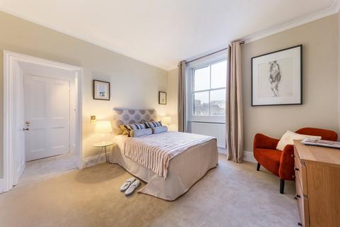 undefined, Cadogan Place, Knightsbridge, London