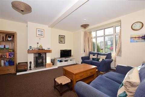 30 Lodge Road, Fetcham, Leatherhead, KT22 9QY