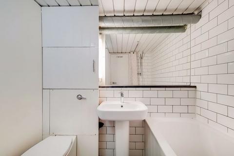 1 bedroom apartment to rent, Manhattan Building, Fairfield Road, Bow E3