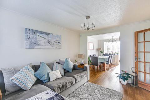 72 Nightingale Road, South Croydon, CR2 8PT