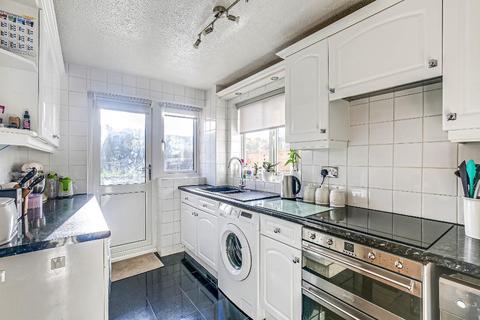 72 Nightingale Road, South Croydon, CR2 8PT