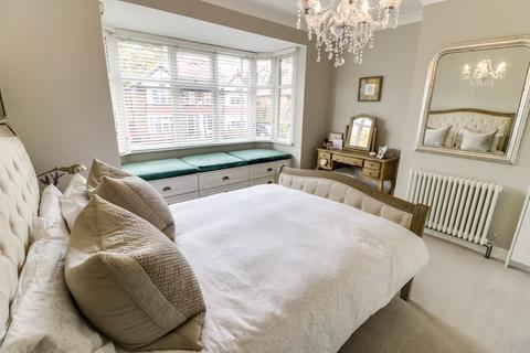 48 Elms Drive, Kirk Ella, Hull, HU10 7QJ