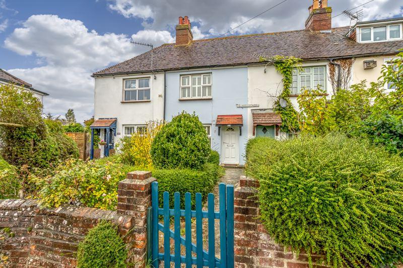 Main Road, Fishbourne 1 bed terraced house £280,000