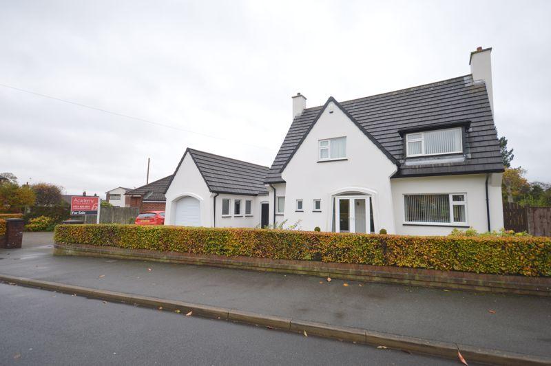 The Meadows, Rainhill 3 bed detached house £485,000