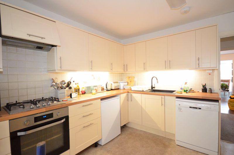 OCEAN VIEW DRIVE, BRIXHAM 2 bed semidetached house £269,950