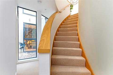 Elton Mews Mortimer Road, Clifton, Bristol, BS8 4EX