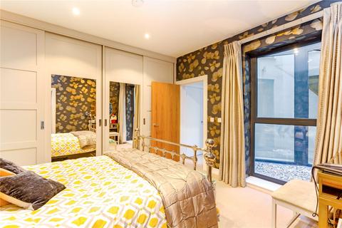 Elton Mews Mortimer Road, Clifton, Bristol, BS8 4EX