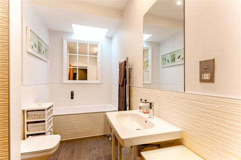 Elton Mews Mortimer Road, Clifton, Bristol, BS8 4EX