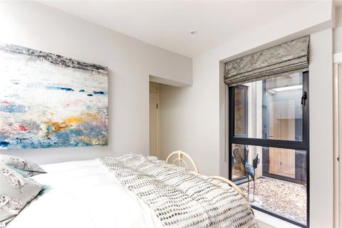 Elton Mews Mortimer Road, Clifton, Bristol, BS8 4EX