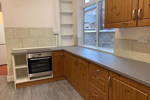 138 Boughey Road, Stoke-on-trent, ST4 2BB