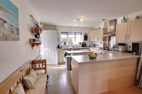 22 Cottles Barton, Staverton, Trowbridge, BA14 6FB