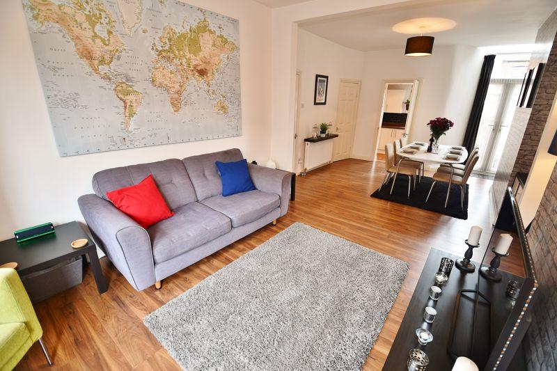 House in Salford - View 4