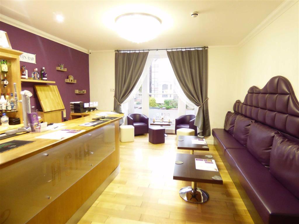 Bar &amp; Waiting Area