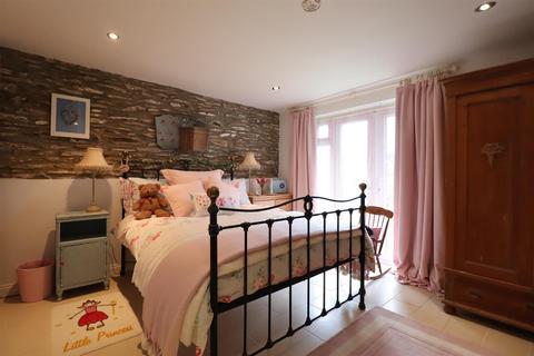 Old Sunday School Fore Street, Tregony, Truro, TR2 5RW