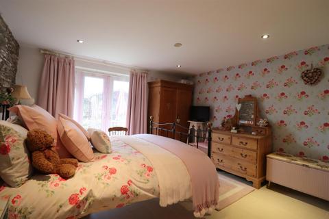 Old Sunday School Fore Street, Tregony, Truro, TR2 5RW