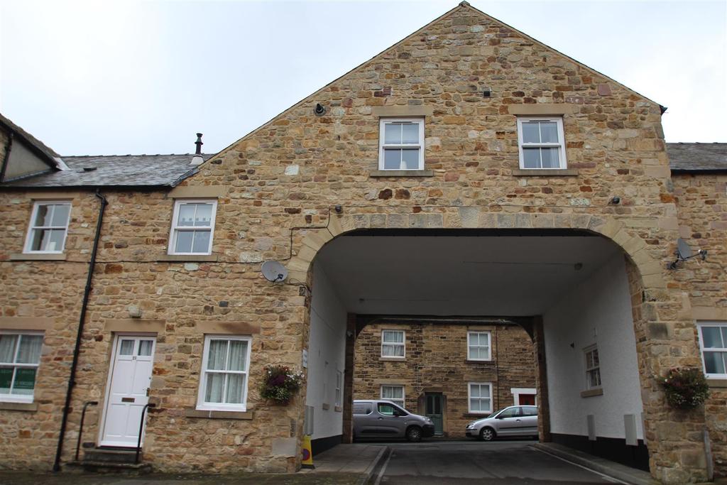 Low Mill, Barnard Castle 2 bed house £495 pcm (£114 pw)