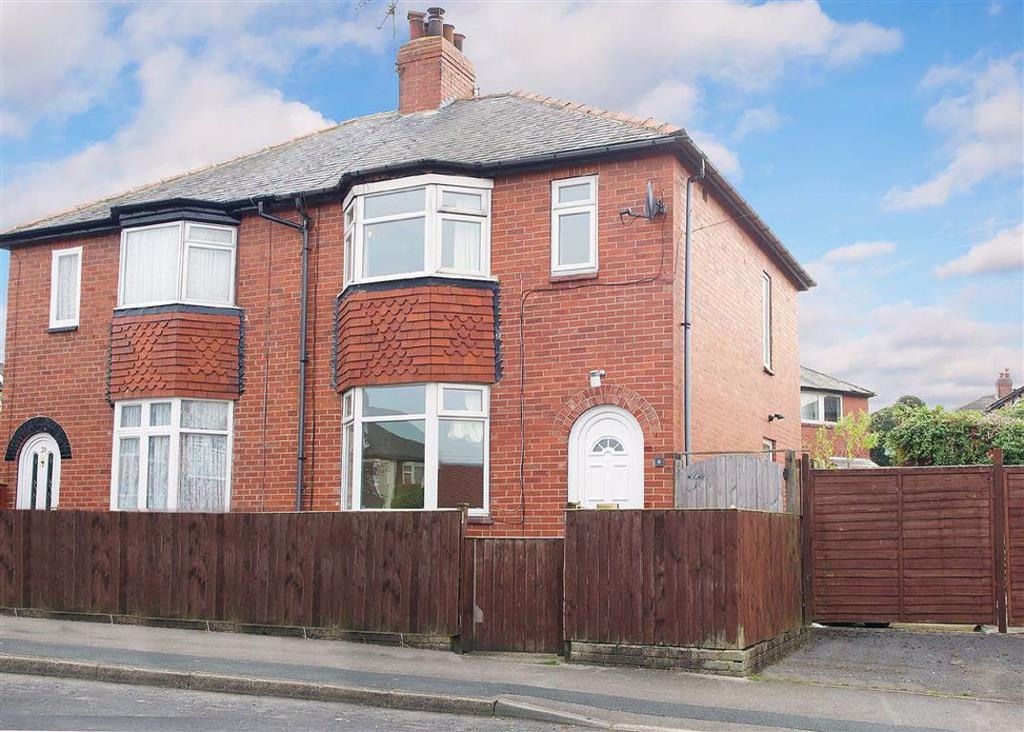 College Street, Harrogate, North Yorkshire 3 bed semidetached house